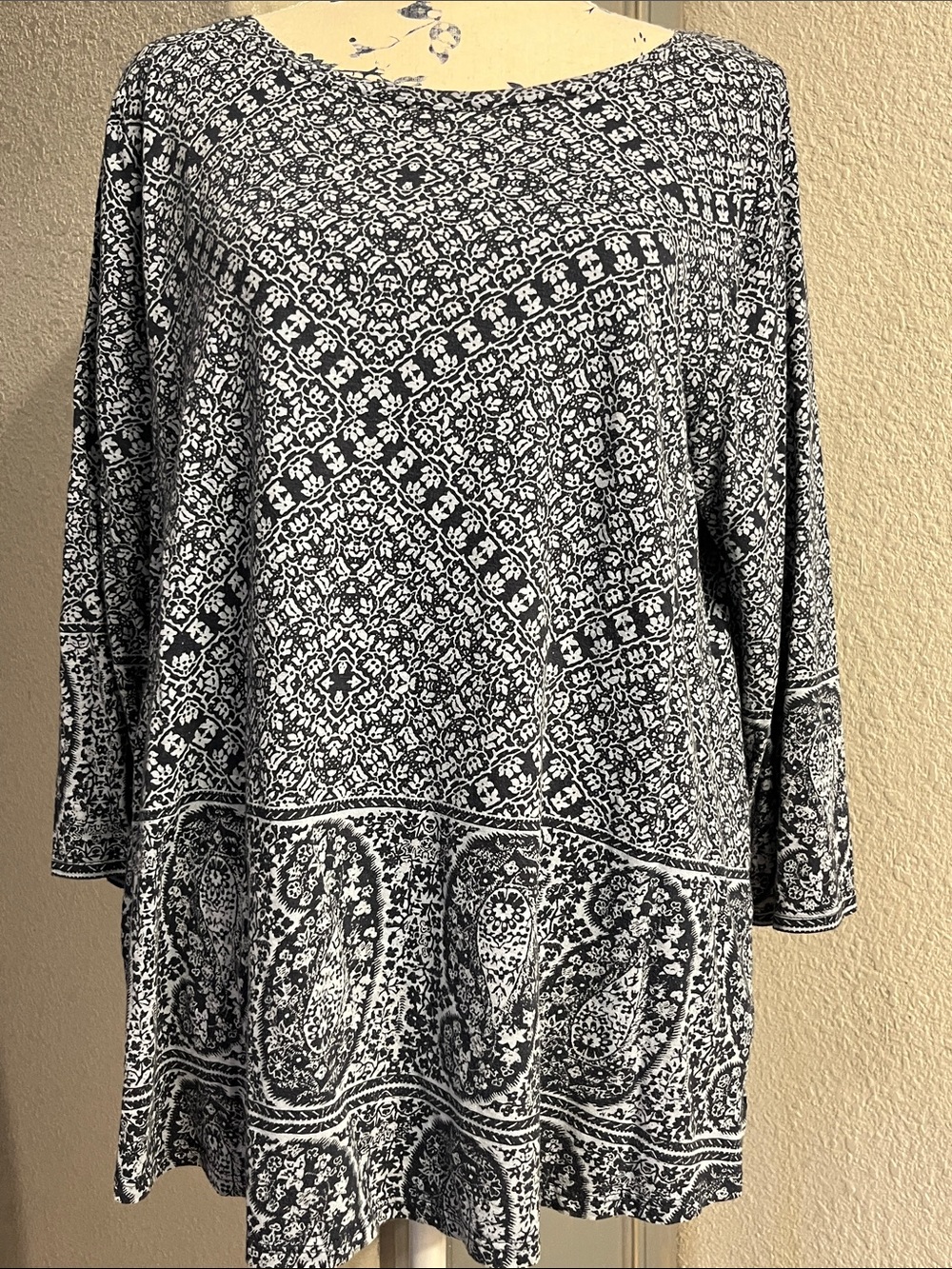 Lucky Brand Blue and White Printed Long-Sleeve Tunic Top